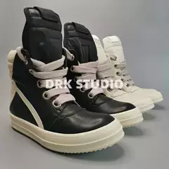2022 New Dark Style Main Line Thick Shoelaces Classic Inverted Triangle High-Top Shoes Couple Short Boots Thick-Soled Shoes