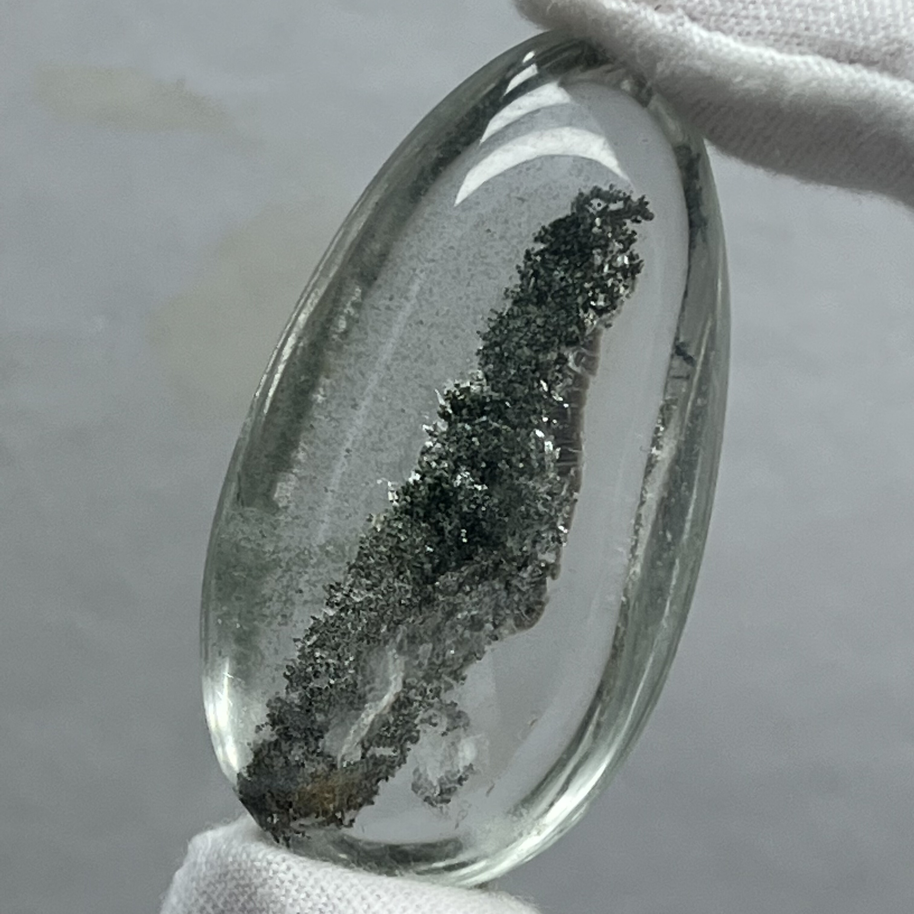 天然水晶包裹绿幽灵银山水滴吊坠项坠/吊坠
