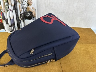 圣·梵伦蒂诺新品双肩包2023新款厂家直发方形休息款尼龙纤维DBA