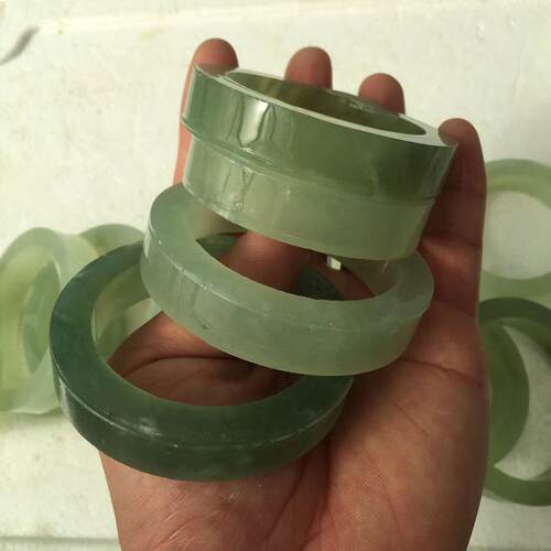 纯天然岫玉手镯半成品冰种绿色淡绿色半成品手镯55/60/63口径保真