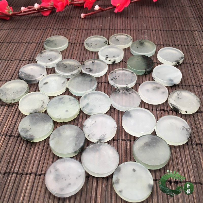 纯天然岫玉水墨飘花圆籽圆片小镯芯玉片玉床垫加工厂家支持订货
