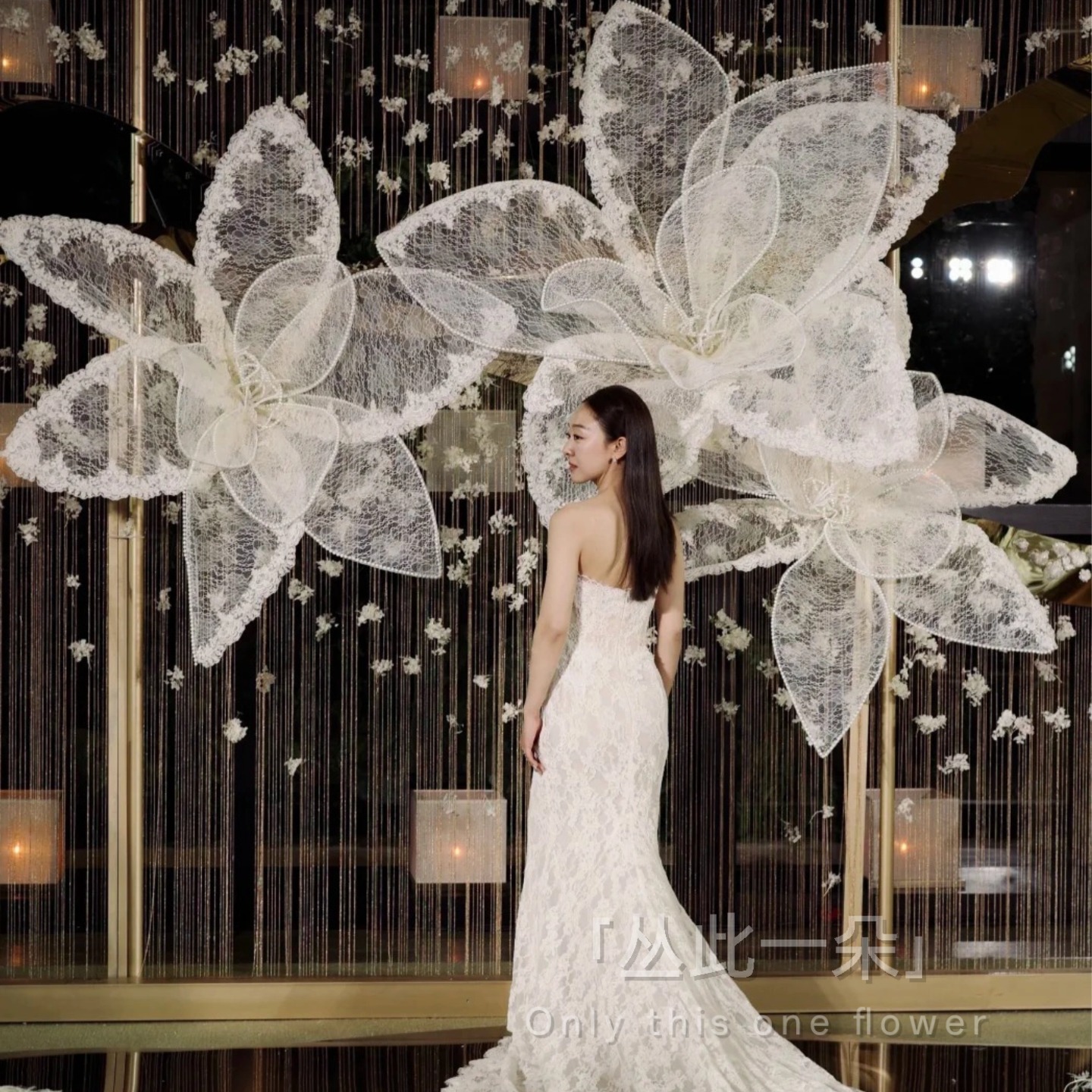 婚庆丝网花大型背景装饰花艺