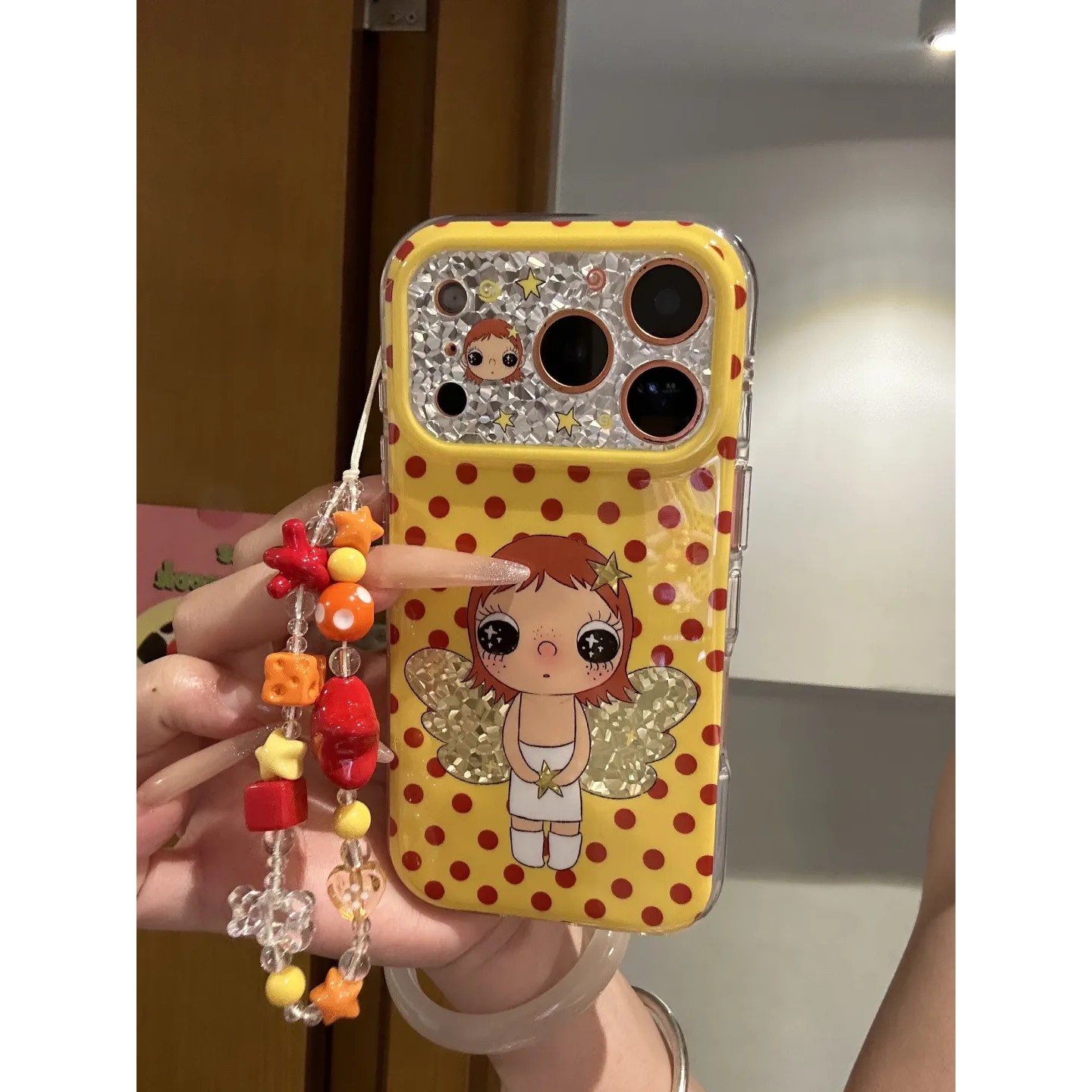 黄色钻石翅膀小玉简约ins手机壳18promax18pro17promax保护iphone15女iPhone16pro双层iphone16卡通iPhone17