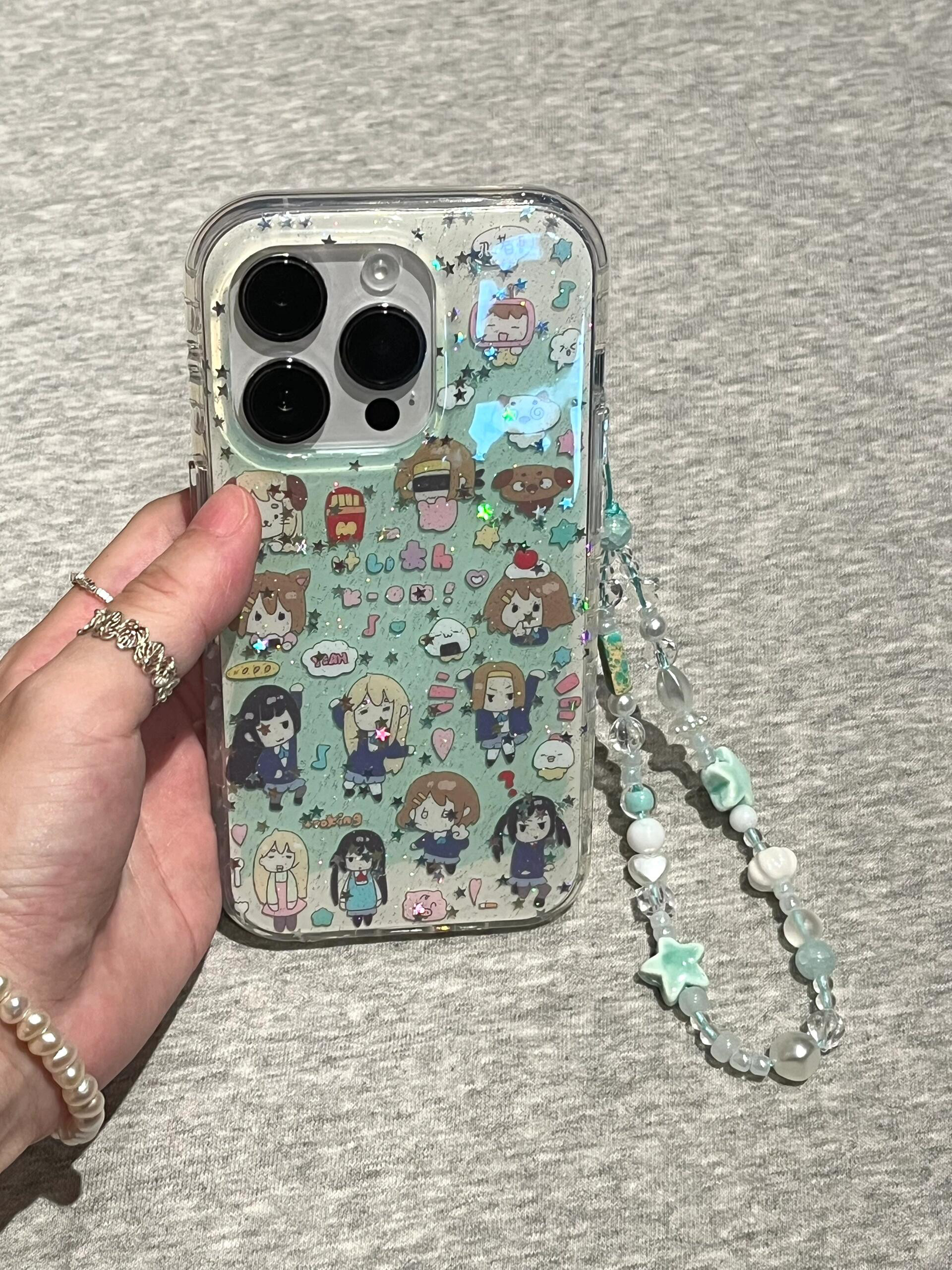 薄荷绿闪片轻音少女手机壳适用iPhone16双面16pro苹果15女全包iPhone15pro新款14promax防摔15保护套