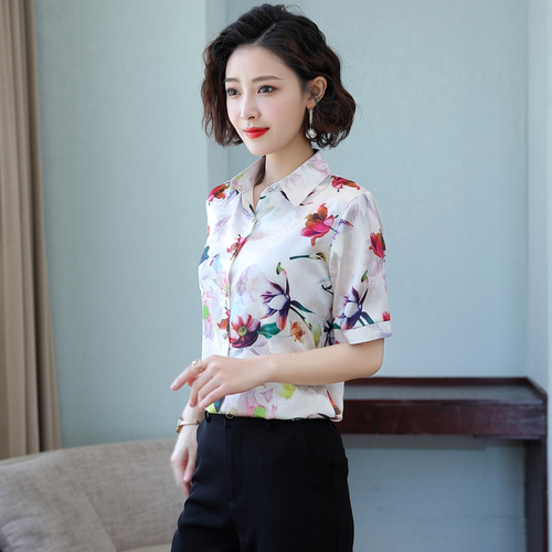 伊群缘华服饰 YQYHFS1839