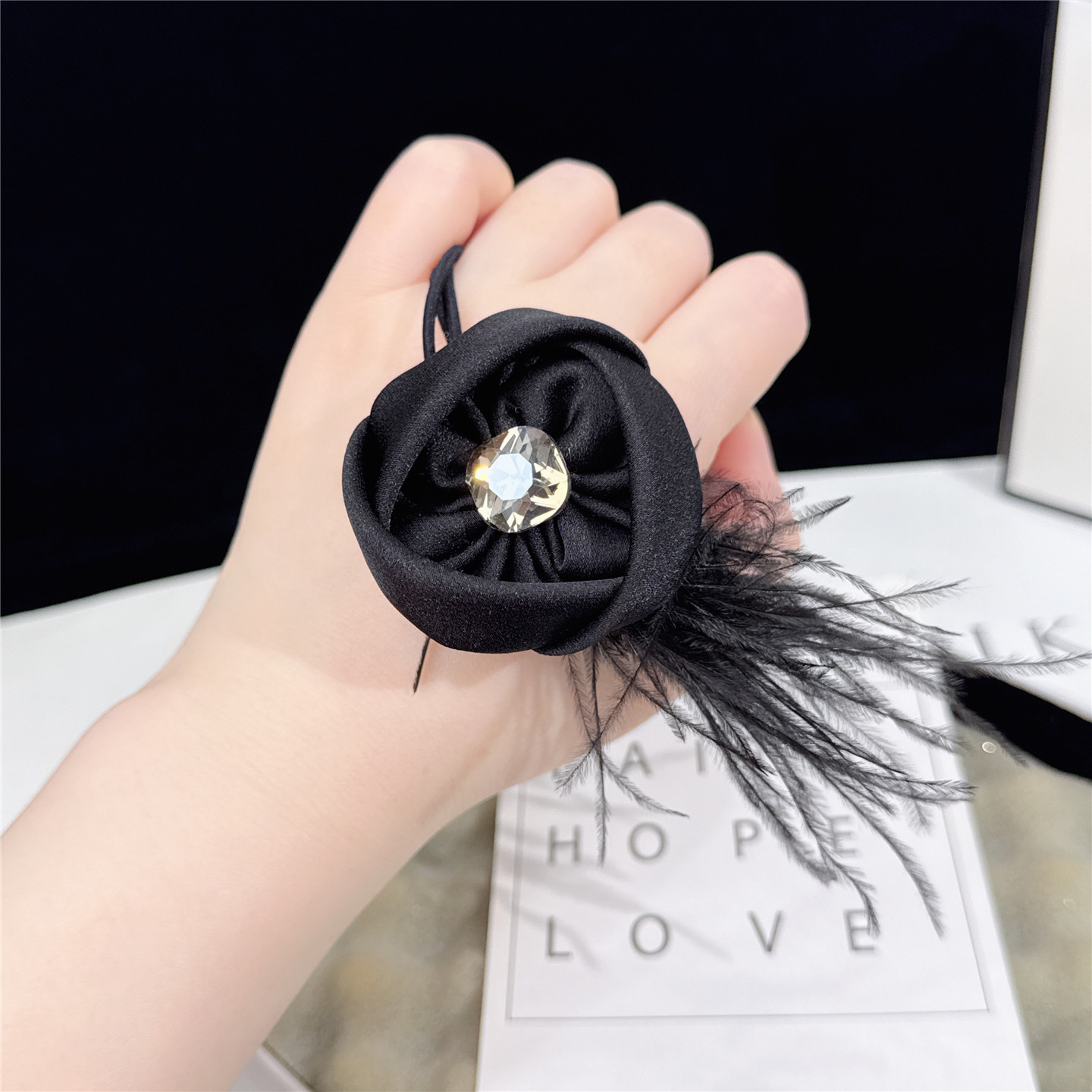 缎面花朵水晶发圈羽毛扎发绳皮筋