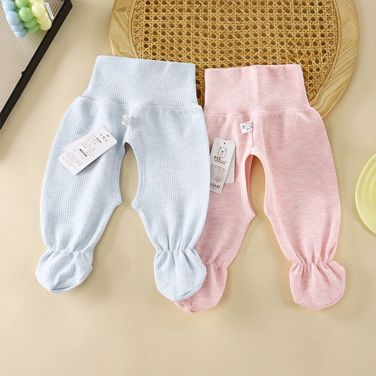 a类新生儿高腰护肚裤包脚婴儿连脚裤开裆初生儿裤子个月睡裤