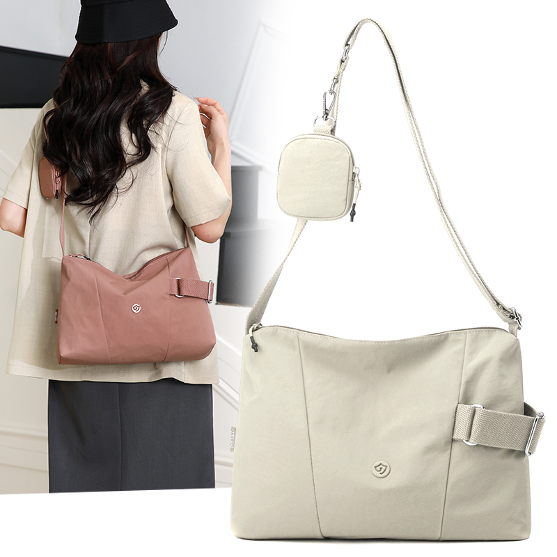 2025新款时尚百搭单肩斜挎包