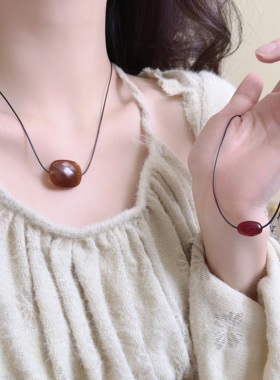 明星同款红玛瑙路路通吊坠项链女小众时尚简约优雅百搭锁骨链颈链