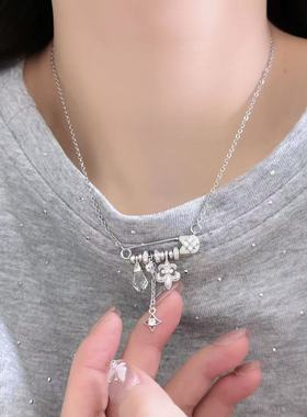 银色拉丝鸢尾花白水晶星芒吊坠别针项链女轻奢高级感锁骨链配饰