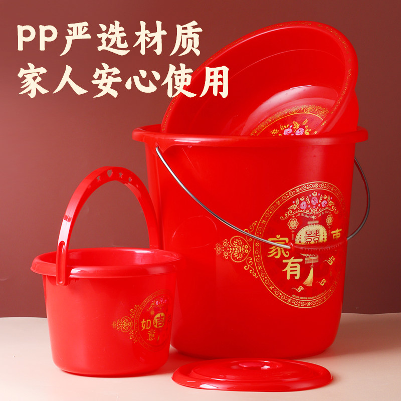 手提塑料红色耐摔圆桶图片