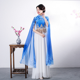 中国风水袖 长款 走秀舞台演出服女 连衣裙春夏改良版 旗袍2025年新款