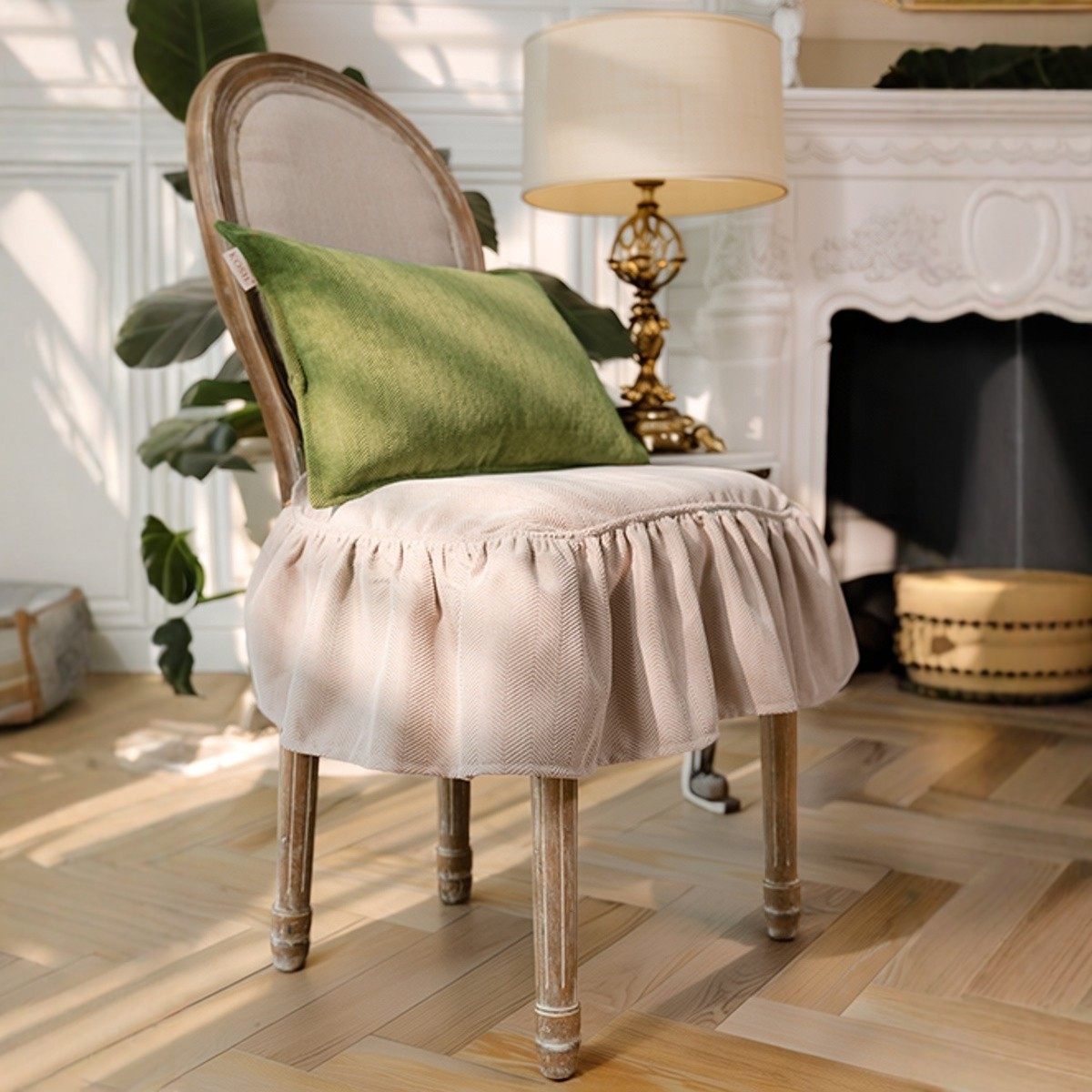 法式餐椅垫2025款四季通用中古风透气纯色荷叶边桌旗桌布防滑坐垫,居家布艺,椅垫,淘宝优惠券,粉丝福利购,淘宝优惠卷