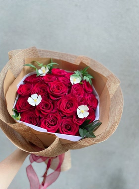 中国风情人节鲜花红玫瑰表白求婚花束全国速递同城配送广州送女友