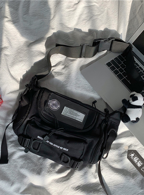 韩国INS暗黑系工装潮牌胸包原宿ulzzang死飞骑行斜挎包港风单肩包