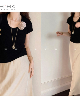 PKH.HK气质女装折扣店  U领显瘦露锁骨修身短袖罗纹T恤