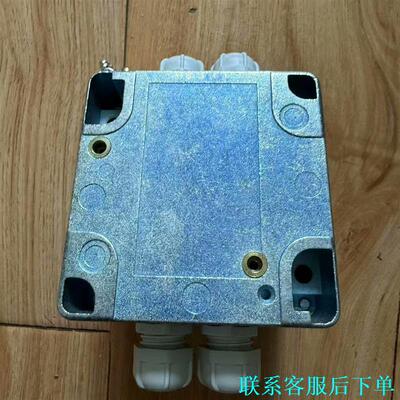 施耐德990nad23010 ，全新无包装，功能包好，成色如议价
