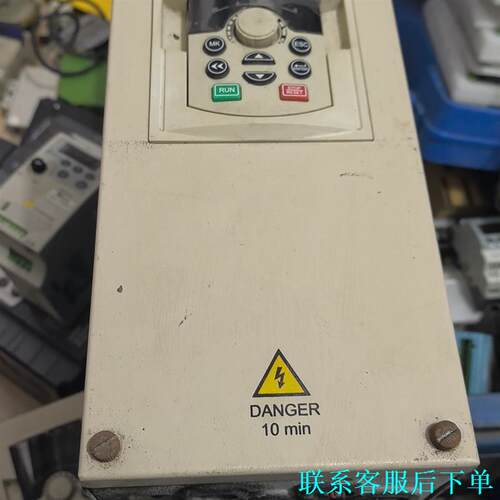 大.变频器 DR300F-T3-015G/018P 3PH议价