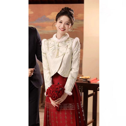 大码胖mm新中式国风短外套红色马面半身裙女秋冬改良旗袍婚服套装