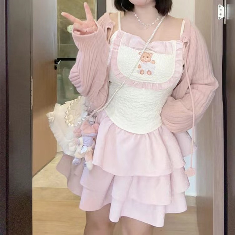 小熊欧尼纯欲甜妹少女感套装穿搭