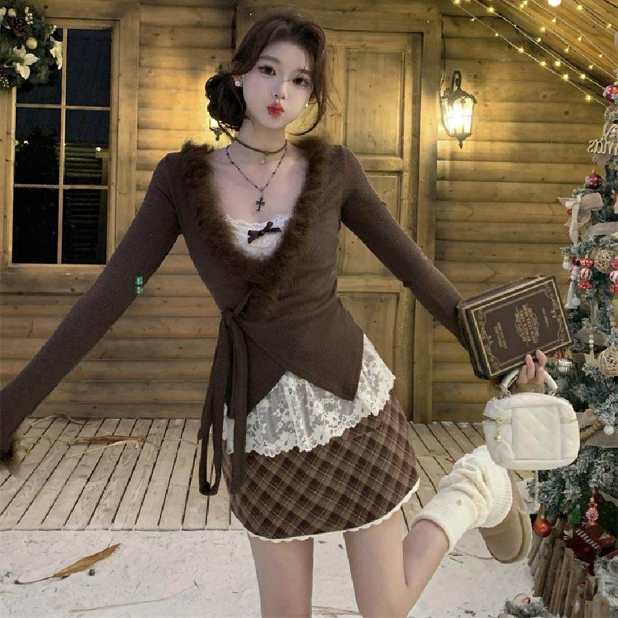 大码胖mm纯欲v领毛边针织毛衣开衫蕾丝吊带短裙女秋冬辣妹三件套,女装/女士精品,大码套装,淘宝优惠券,粉丝福利购,淘宝优惠卷