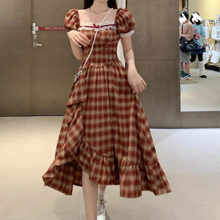 胖mm甜美复古方领不规则荷叶边收腰红格子连衣裙女显瘦长裙子 大码