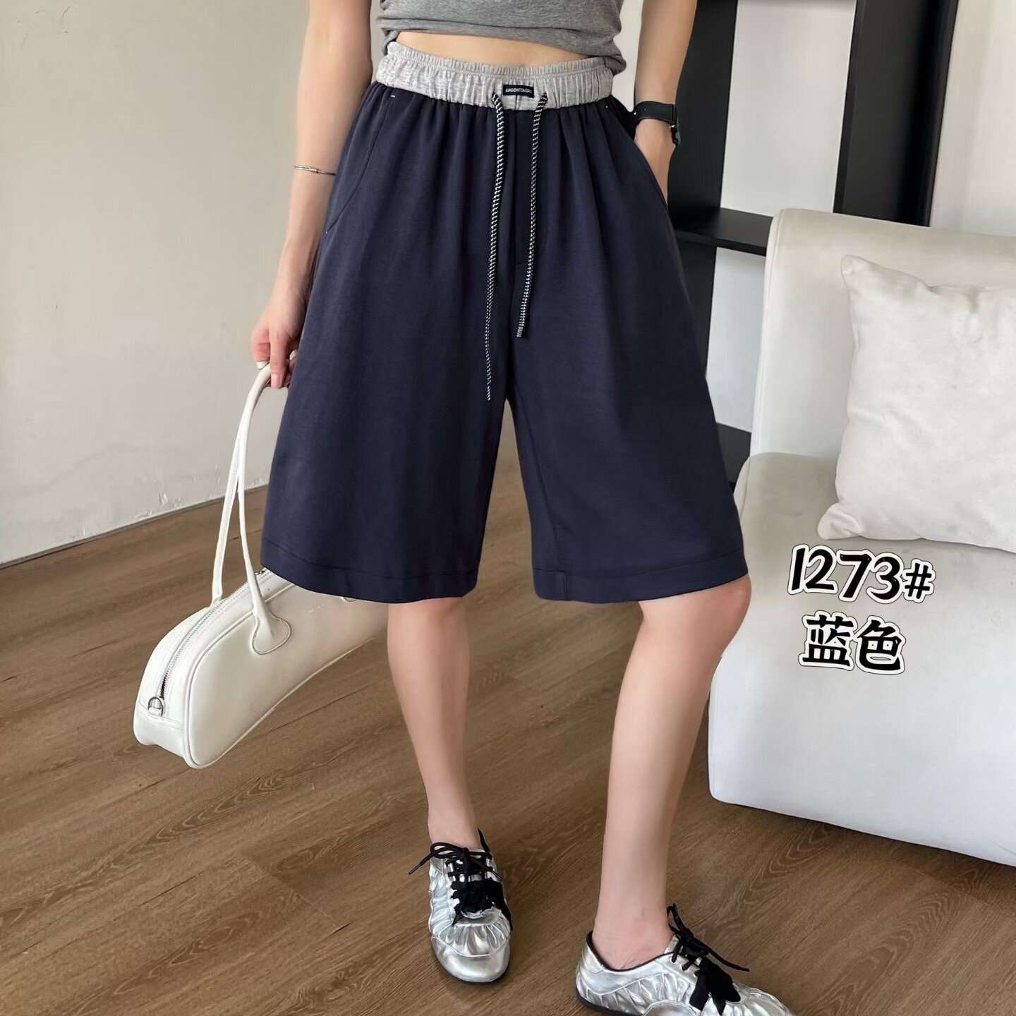 谜点1273新款通勤风高腰直筒短裤女夏季宽松百搭松紧腰运动休闲裤
