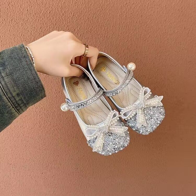 月销1万优质儿童小皮鞋