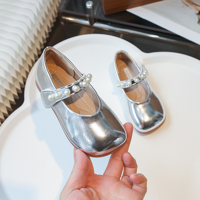 女童小皮鞋银色2024春秋软底玛丽珍舞台演出公主单鞋夏季儿童凉鞋,童鞋/婴儿鞋/亲子鞋,皮鞋,淘宝优惠券,粉丝福利购,淘宝优惠卷
