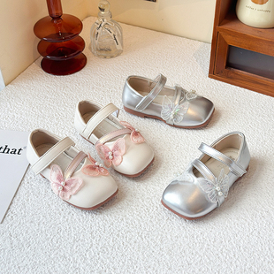 女童公主鞋2025新款冬季女宝宝白色小皮鞋配裙子软底童鞋儿童单鞋