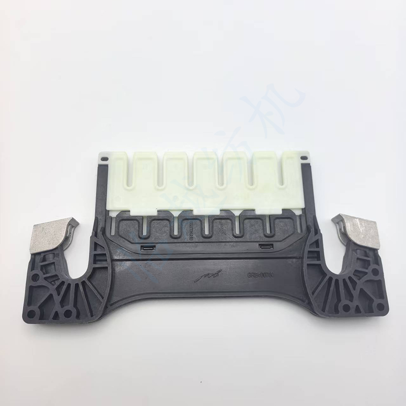 丰田710分纱板结合件喷气织机