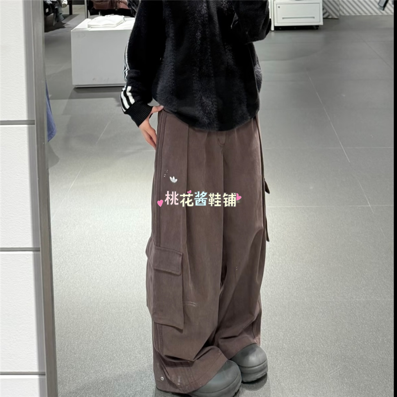 Adidas三叶草女卡其百搭刺绣大口袋直筒裤运动长裤IA7510 IA7511
