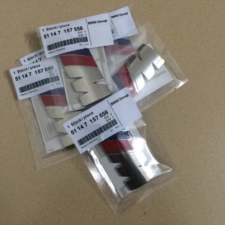 宝马原厂m字标x1x2x3x4x5三系五系七系叶子板侧标汽车尾标中网标