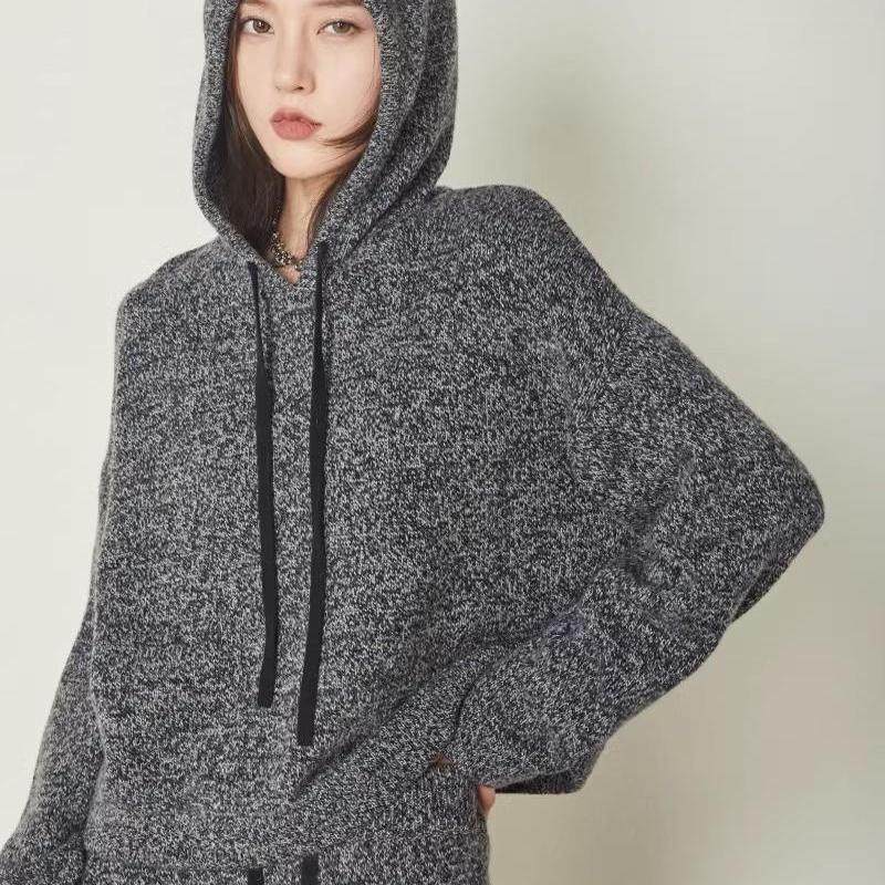 羊绒连帽宽松显瘦针织两件套女
