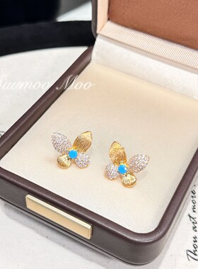 铜合金合成锆石耳饰 蓝色时尚复古拉丝金色小蝴蝶耳环