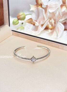 铜合金合成锆石手镯 时尚复古高级感鸢尾花手镯