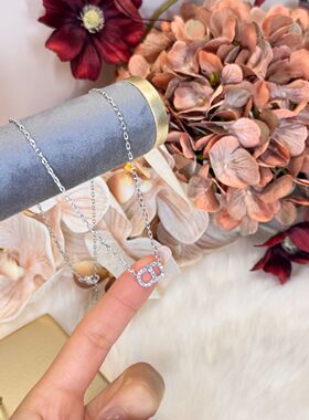 铜合金合成锆石项链 坠链精致百搭字母项链 时尚简约小众风格女款