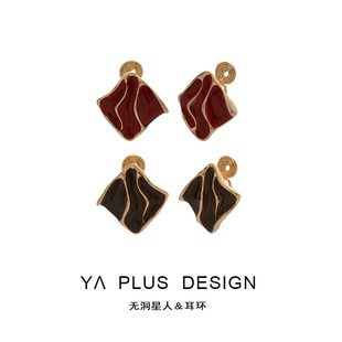 波纹流动感方形耳饰安克拉红气质菱形耳钉无耳洞滴油几何新款耳夹