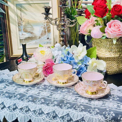 西洋古董 tuscan 全手绘粉釉满金花卉立座骨瓷咖啡杯碟 现货