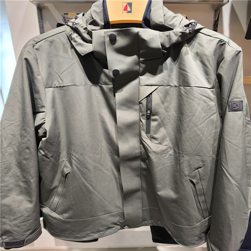 2023秋冬SEVLAE/圣弗莱专柜新品男式两件套风衣S242397602