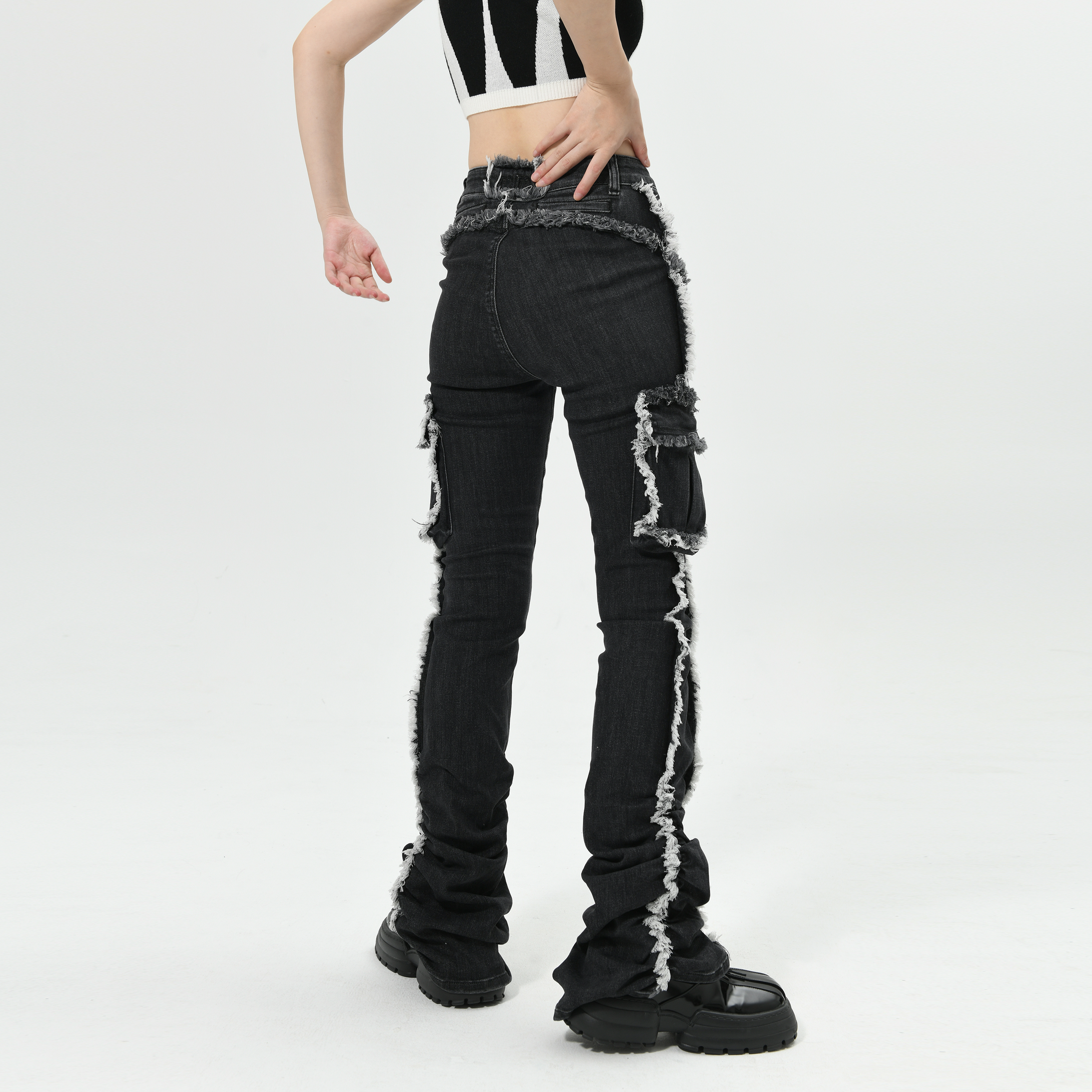 甜酷辣妹紧身弹力四季牛仔喇叭裤