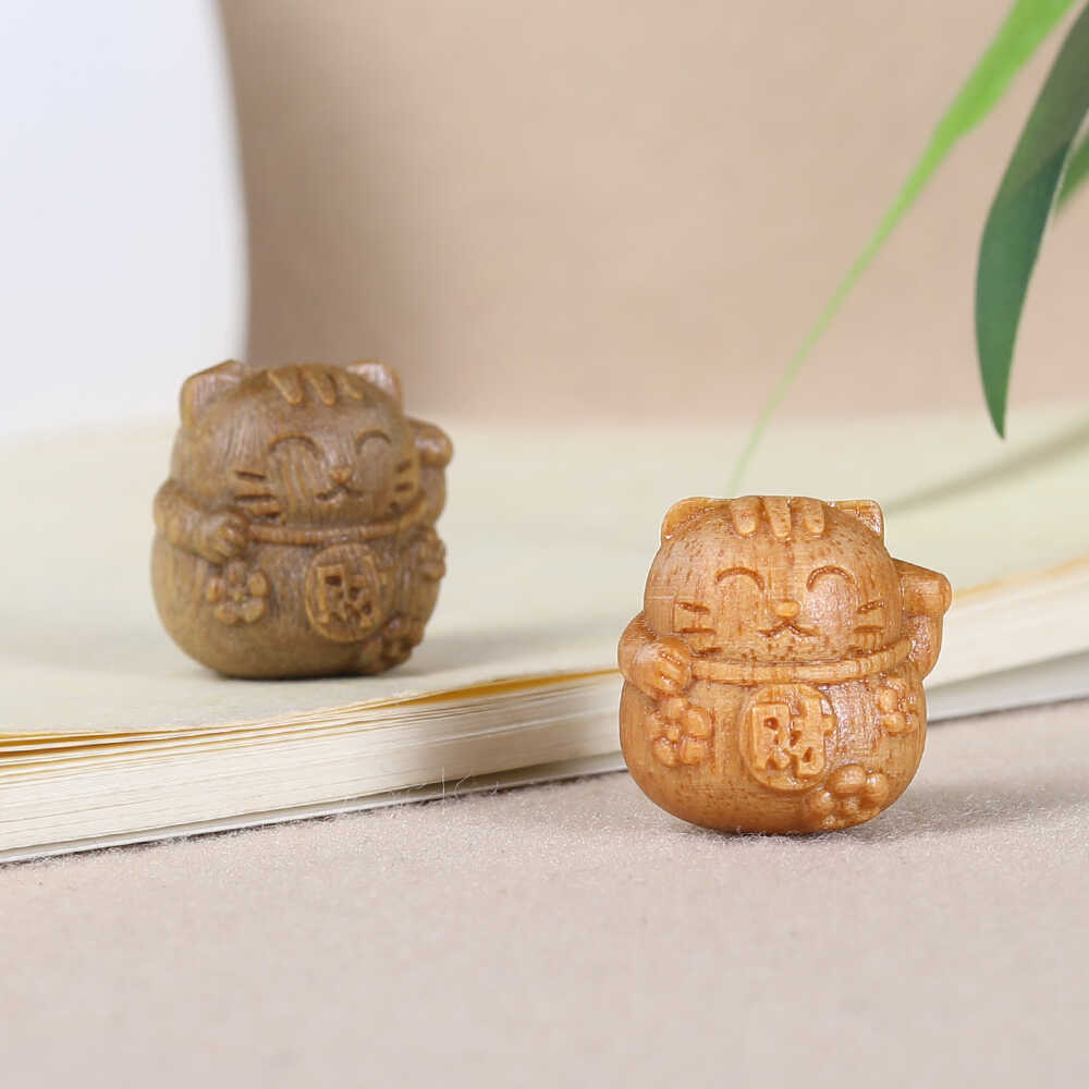绿檀紫檀实木雕刻可爱招财猫