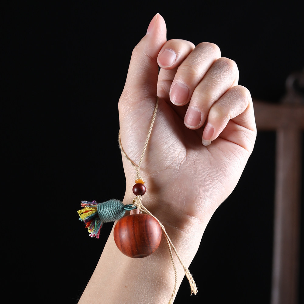 天然紫檀木苹果手机链挂绳平安果挂饰男女创意汽车钥匙扣挂绳饰品,饰品/流行首饰/时尚饰品新,小众木作,淘宝优惠券,粉丝福利购,淘宝优惠卷