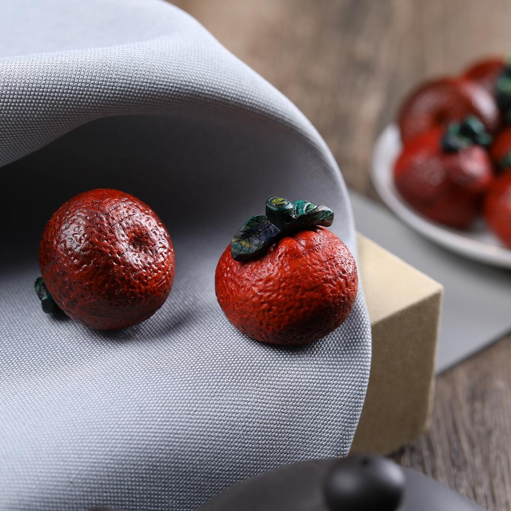 沉香木雕刻大吉大利荔枝手把件