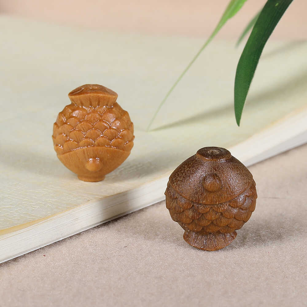 天然檀香木雕刻小鱼儿珠子手工编制diy年年有余手串男女情侣手链