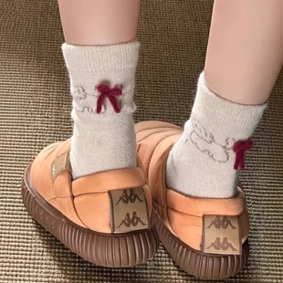 阔爱奶呼呼~蝴蝶结小狗wa主宰秋冬啦!羊毛的好软糯舒适好少女~