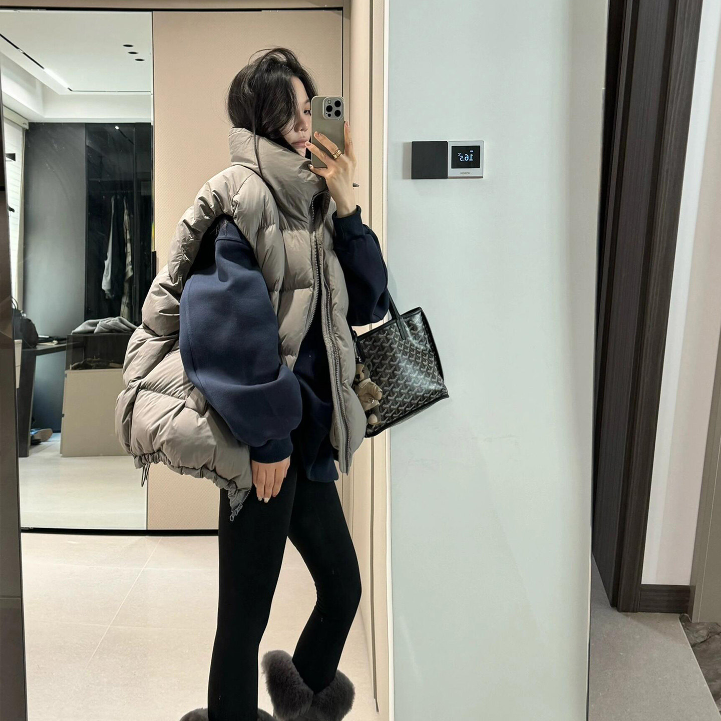 羽绒马甲女秋冬外穿今年爆款2025新款时尚坎肩宽松大码马夹背心潮,女装/女士精品,马夹,淘宝优惠券,粉丝福利购,淘宝优惠卷