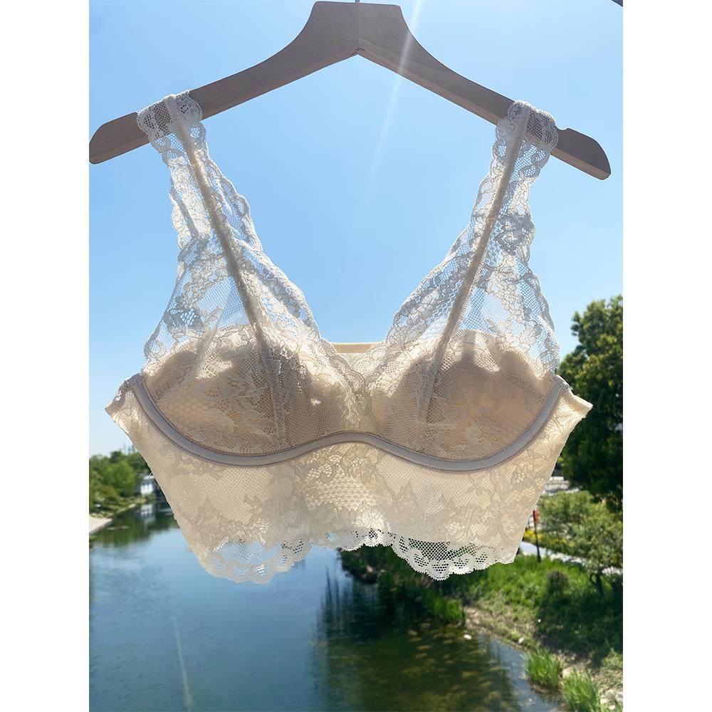 华家法式浪漫蕾丝少女背心美背性感无钢圈内搭内衣女生文胸吊带薄,女士内衣/男士内衣/家居服,少女文胸,淘宝优惠券,粉丝福利购,淘宝优惠卷