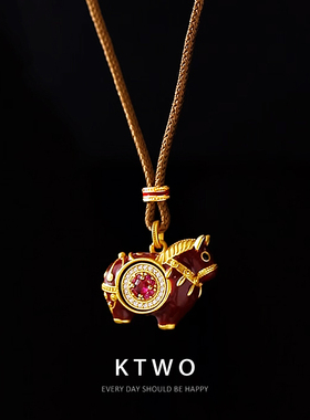 红色滴釉小唐马长项链女小众转运盘锆石设计时尚本命年毛衣链挂件