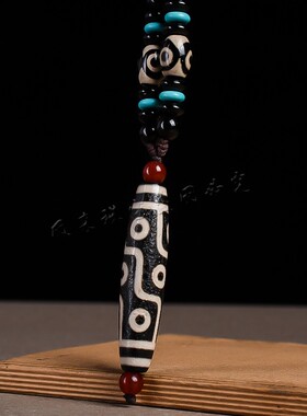 藏传真品老玛瑙珠吊天眼玉石